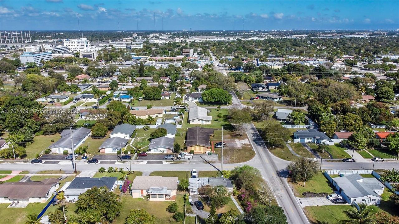 Recently Sold: $700,000 (0 beds, 0 baths, 3336 Square Feet)