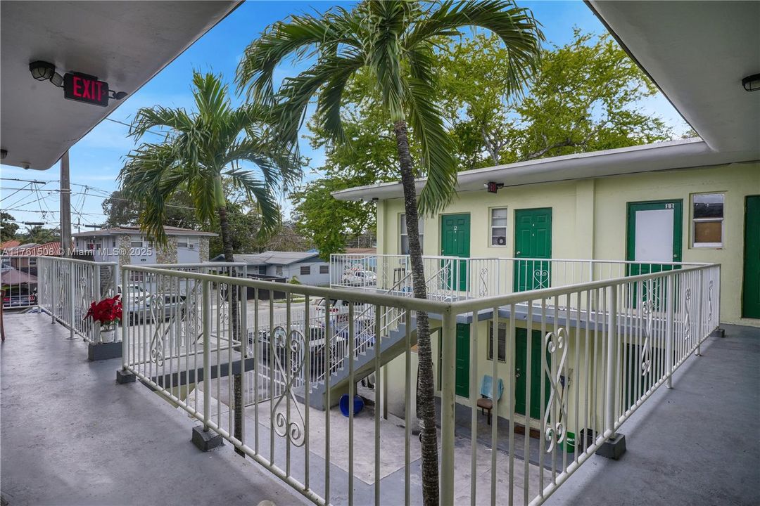 Recently Sold: $1,900,000 (0 beds, 0 baths, 7453 Square Feet)