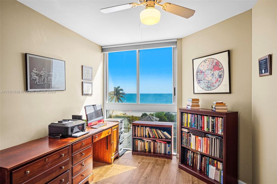 Active With Contract: $2,250,000 (3 beds, 3 baths, 1980 Square Feet)