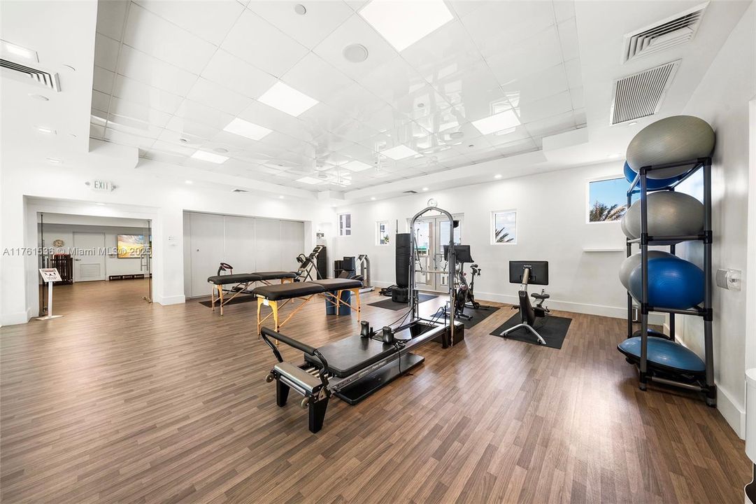 Club House _ Gym -Blue & Green Diamond