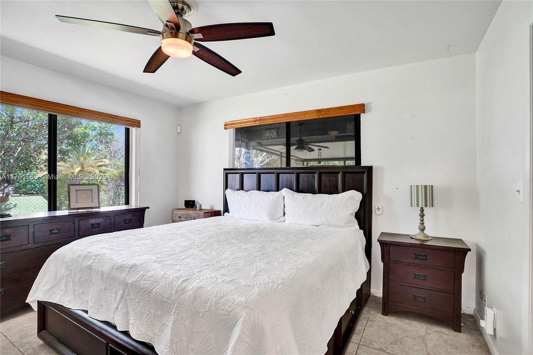 Recently Sold: $535,000 (3 beds, 2 baths, 1586 Square Feet)