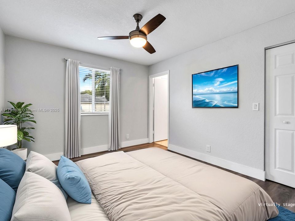 For Sale: $469,000 (2 beds, 2 baths, 1155 Square Feet)