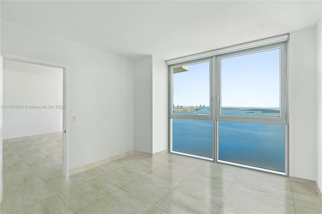 Недавно продано: $1,599,300 (2 спален, 3 ванн, 1730 Квадратных фут)