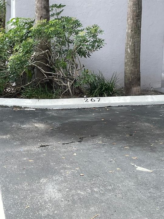 Recently Sold: $273,000 (2 beds, 1 baths, 1024 Square Feet)