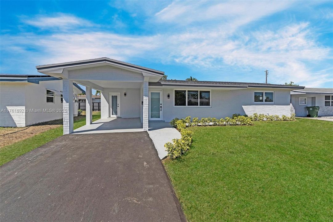 Recently Sold: $544,900 (3 beds, 2 baths, 1209 Square Feet)