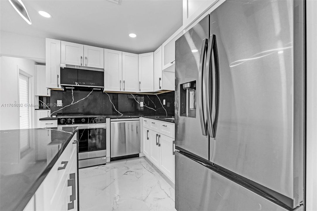 Recently Sold: $544,900 (3 beds, 2 baths, 1209 Square Feet)