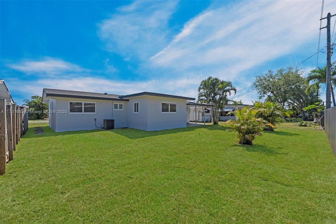 Recently Sold: $544,900 (3 beds, 2 baths, 1209 Square Feet)