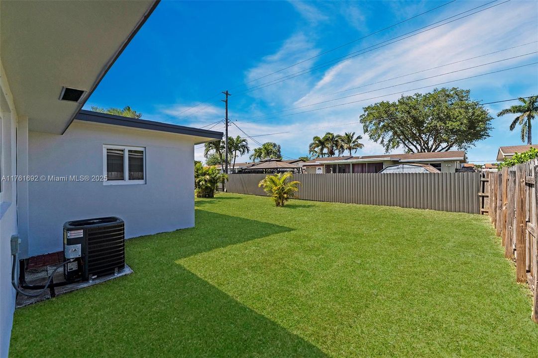 Recently Sold: $544,900 (3 beds, 2 baths, 1209 Square Feet)