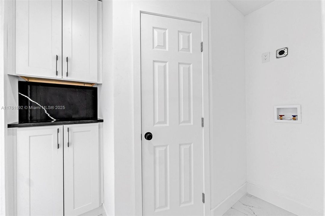 Recently Sold: $544,900 (3 beds, 2 baths, 1209 Square Feet)