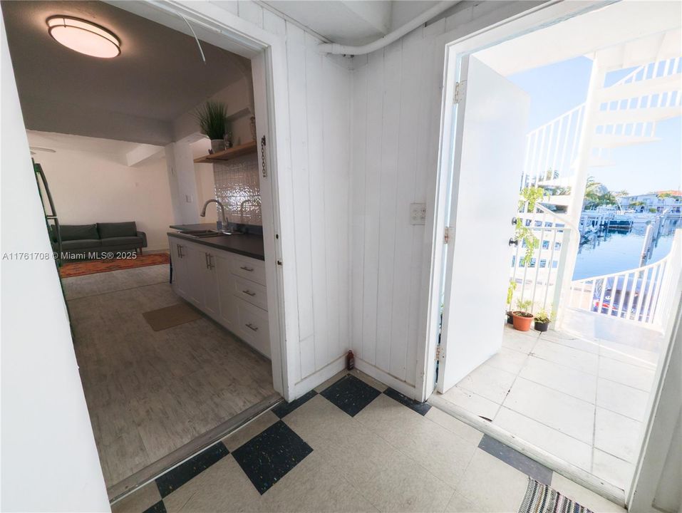 最近租的: $1,899 (0 贝兹, 1 浴室, 6071 平方英尺)