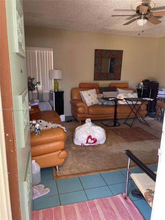 На продажу: $549,500 (0 спален, 0 ванн, 1427 Квадратных фут)