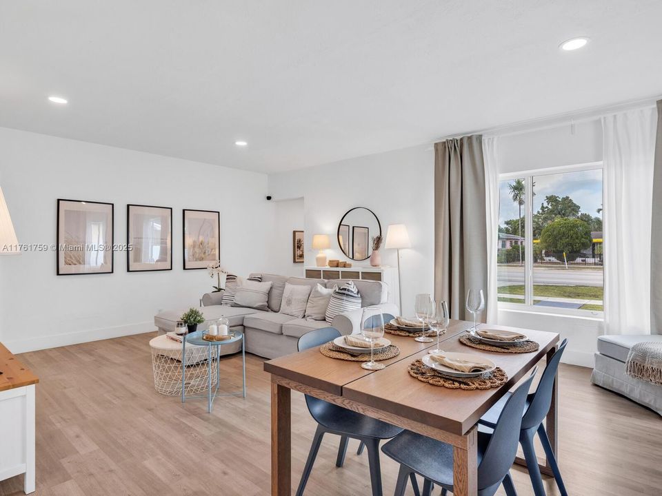 Recently Sold: $599,000 (3 beds, 2 baths, 1328 Square Feet)