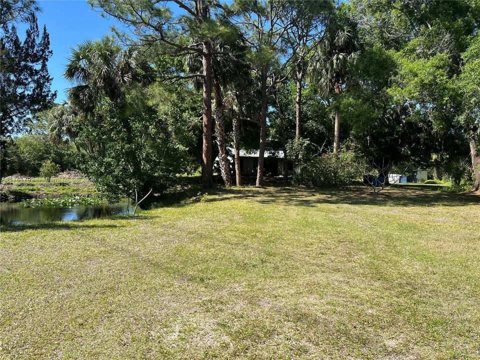 Vendido Recientemente: $615,000 (4 camas, 2 baños, 2192 Pies cuadrados)