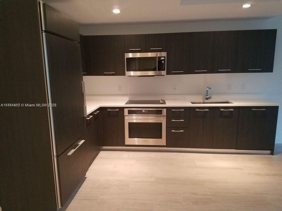 На продажу: $459,000 (1 спален, 1 ванн, 541 Квадратных фут)