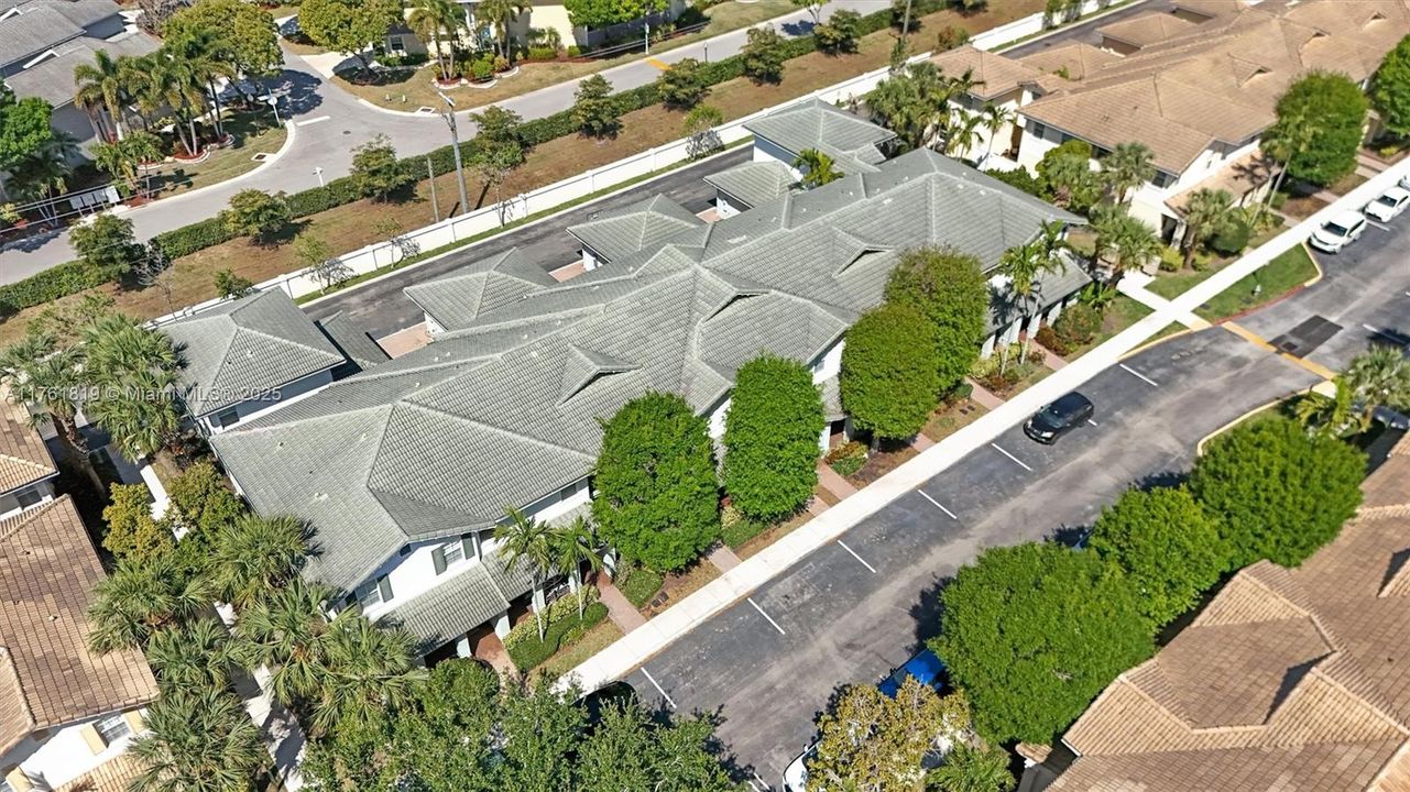 Недавно продано: $499,000 (3 спален, 2 ванн, 1669 Квадратных фут)