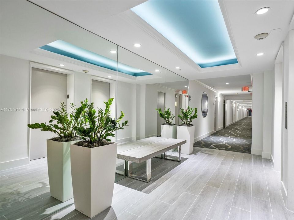 Vendido Recientemente: $559,770 (2 camas, 2 baños, 1335 Pies cuadrados)