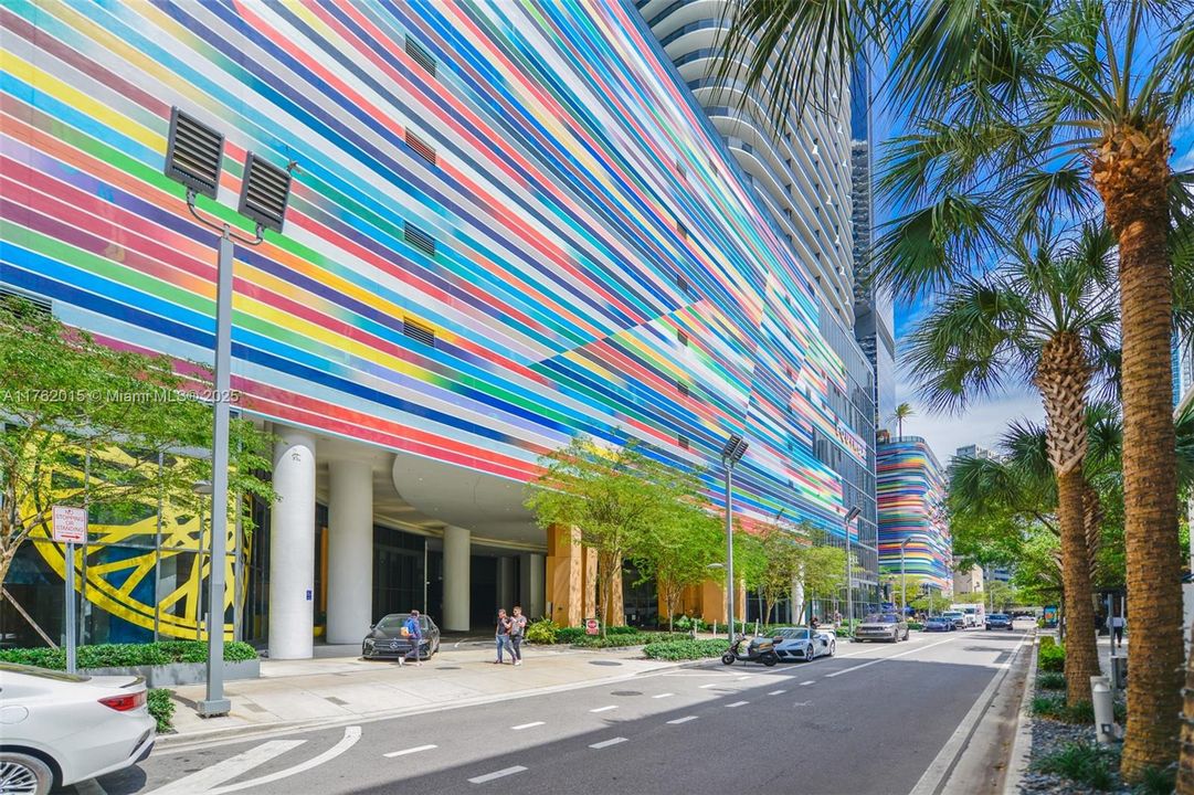 Active With Contract: $475,000 (1 beds, 1 baths, 620 Square Feet)