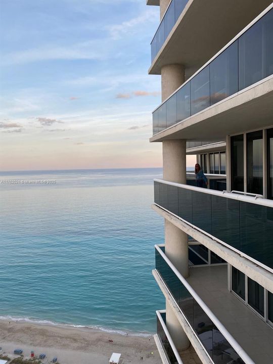 Recently Sold: $1,125,000 (2 beds, 2 baths, 1782 Square Feet)