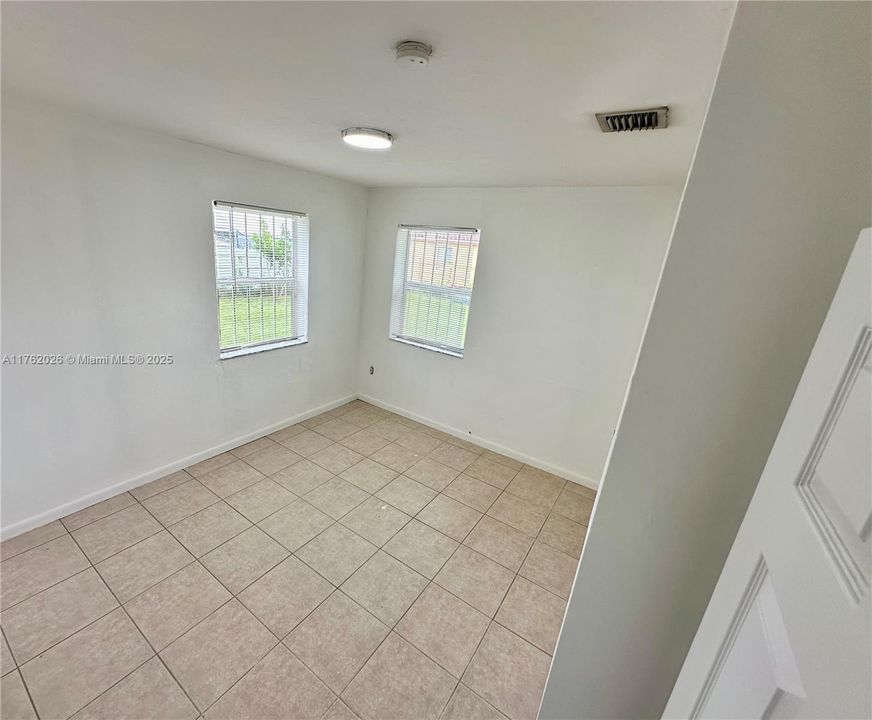 Recently Sold: $375,000 (2 beds, 1 baths, 0 Square Feet)