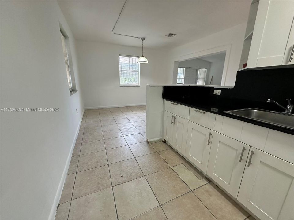 Recently Sold: $375,000 (2 beds, 1 baths, 0 Square Feet)
