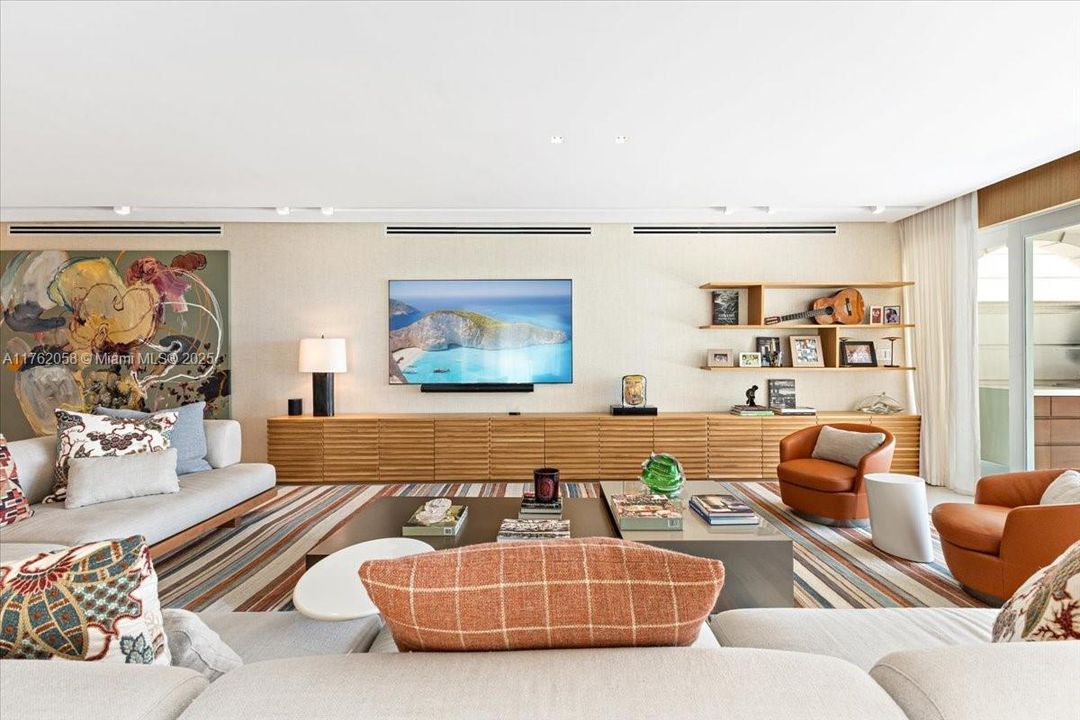 For Sale: $17,000,000 (6 beds, 6 baths, 4390 Square Feet)
