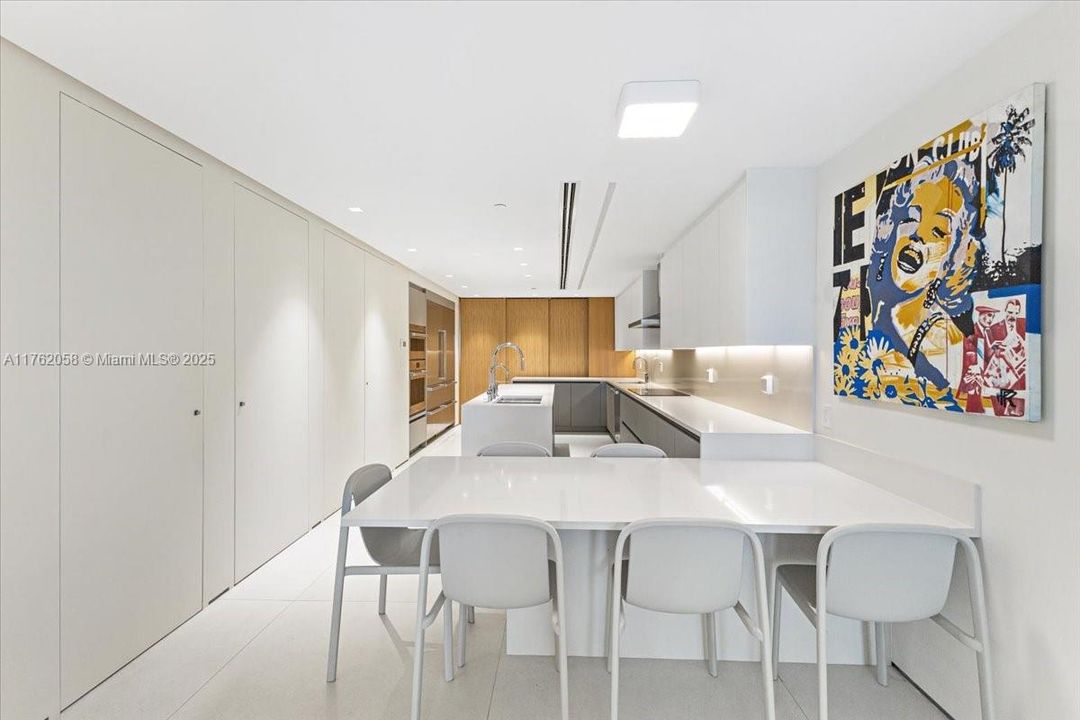For Sale: $17,000,000 (6 beds, 6 baths, 4390 Square Feet)