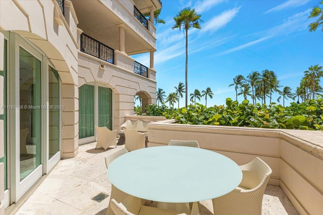 For Sale: $17,000,000 (6 beds, 6 baths, 4390 Square Feet)