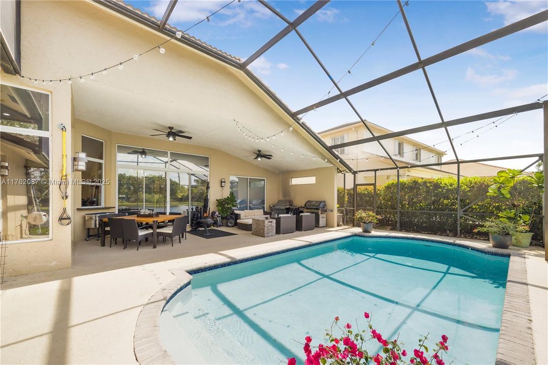 For Sale: $1,250,000 (4 beds, 3 baths, 2433 Square Feet)