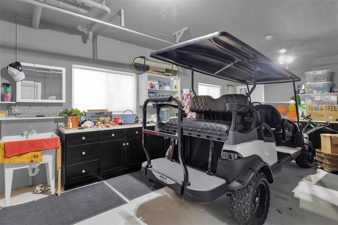 Recently Sold: $1,375,000 (3 beds, 2 baths, 1224 Square Feet)