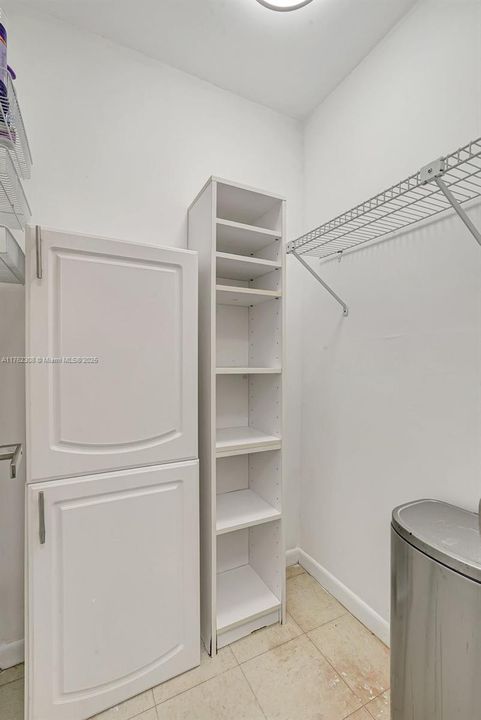 For Sale: $599,000 (3 beds, 2 baths, 1836 Square Feet)