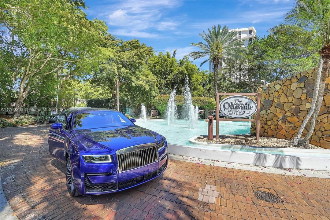 For Sale: $599,000 (3 beds, 2 baths, 1836 Square Feet)