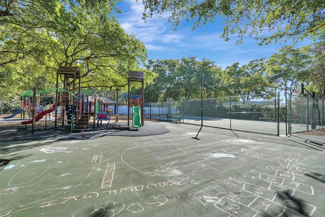 For Sale: $599,000 (3 beds, 2 baths, 1836 Square Feet)