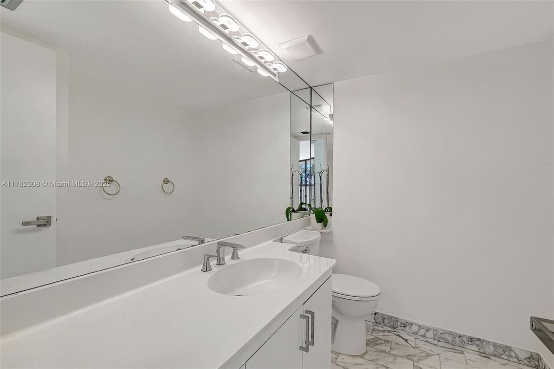 For Sale: $599,000 (3 beds, 2 baths, 1836 Square Feet)