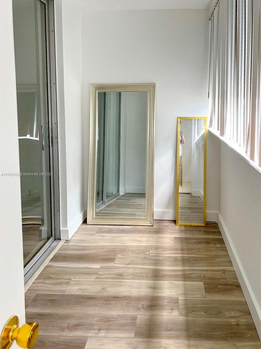 最近租的: $1,590 (1 贝兹, 1 浴室, 775 平方英尺)