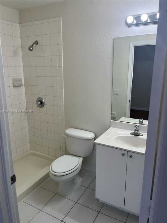 Recently Sold: $289,000 (2 beds, 2 baths, 1140 Square Feet)