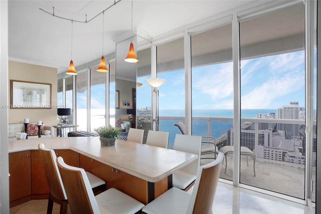 For Sale: $2,280,000 (2 beds, 2 baths, 1380 Square Feet)