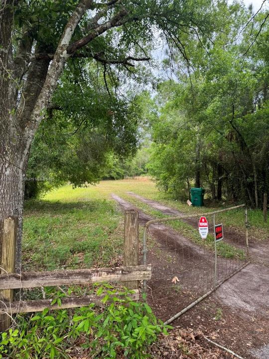 Recently Sold: $205,000 (2 beds, 2 baths, 1362 Square Feet)