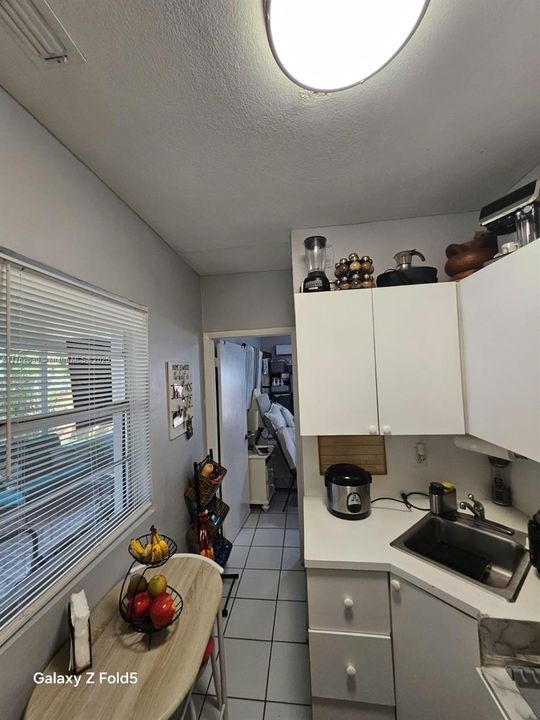 Recently Sold: $550,000 (3 beds, 2 baths, 1050 Square Feet)