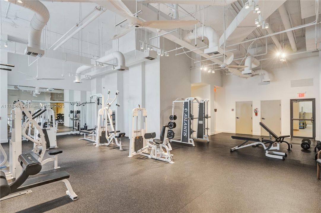 En Venta: $379,000 (2 camas, 2 baños, 1811 Pies cuadrados)