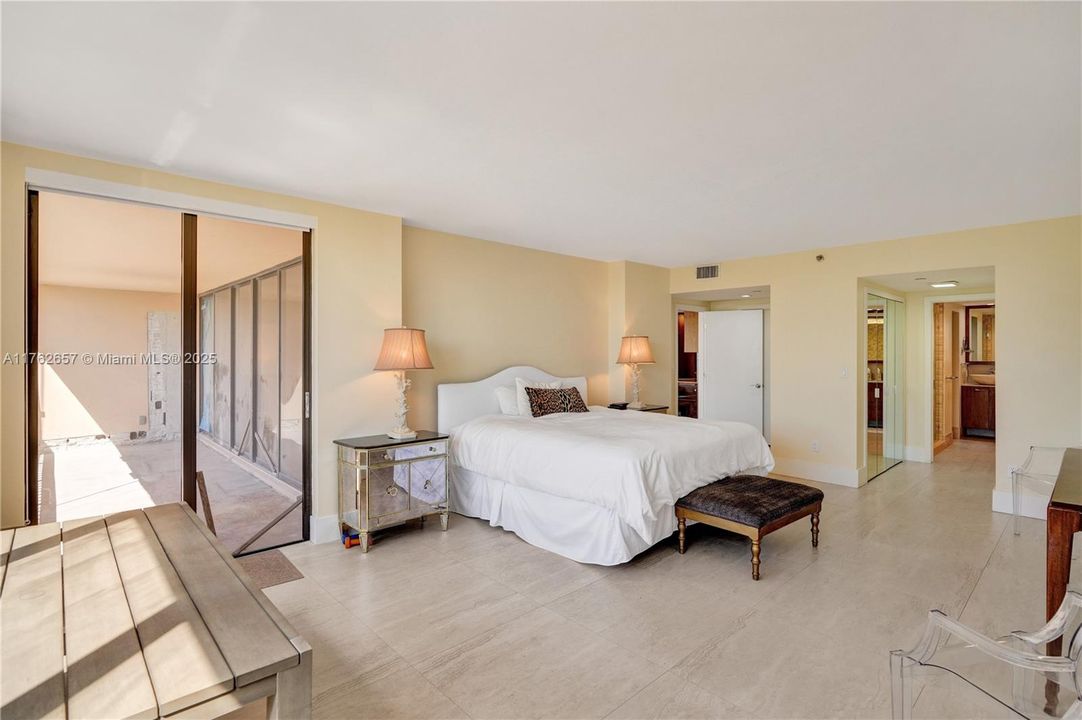 En Venta: $379,000 (2 camas, 2 baños, 1811 Pies cuadrados)