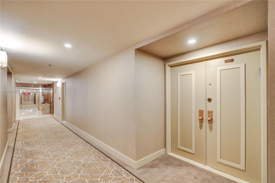 En Venta: $379,000 (2 camas, 2 baños, 1811 Pies cuadrados)