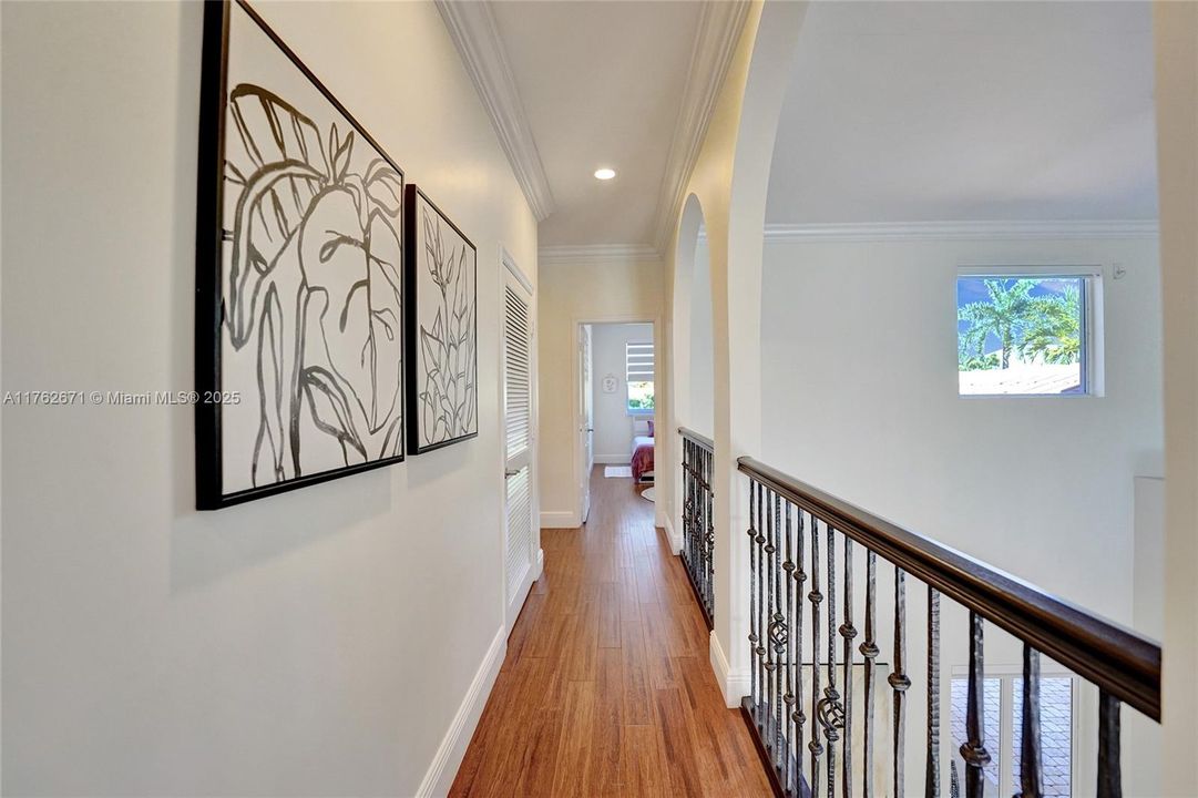 Недавно продано: $2,495,000 (6 спален, 4 ванн, 4736 Квадратных фут)