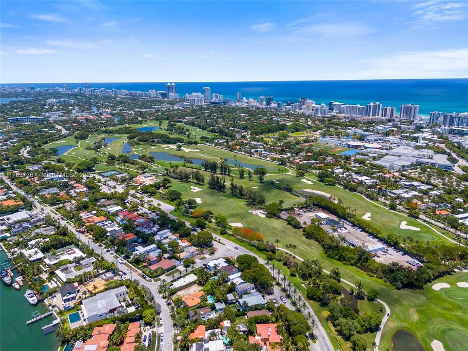 На продажу: $1,900,000 (4 спален, 2 ванн, 0 Квадратных фут)