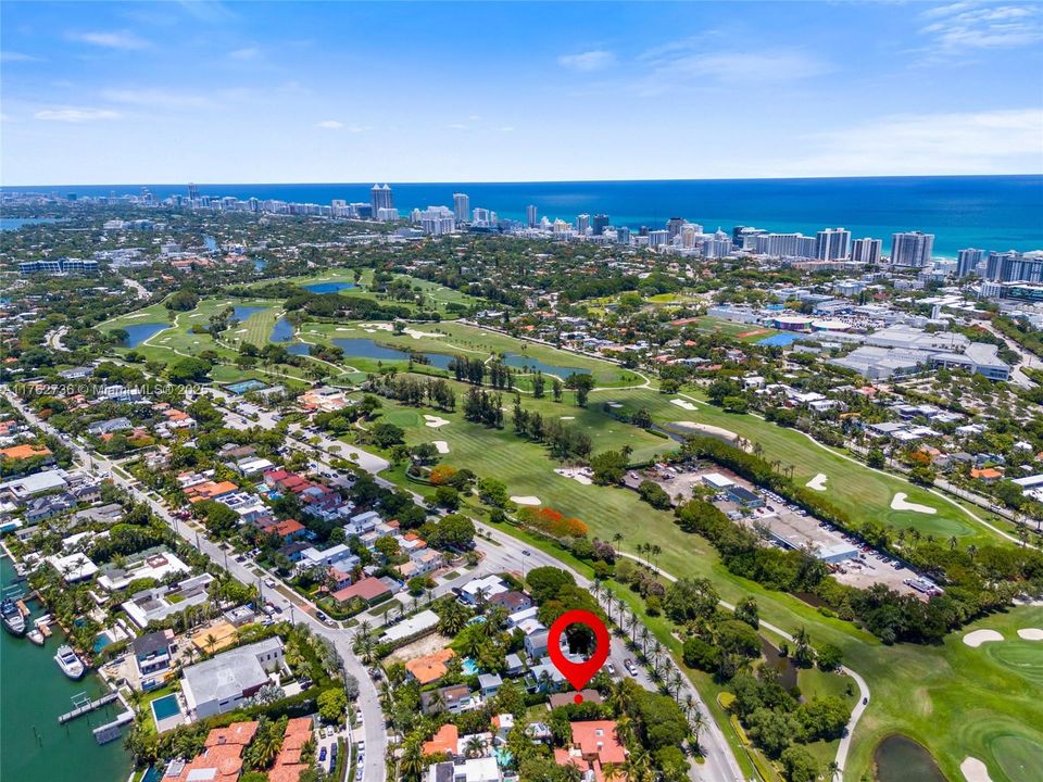 На продажу: $1,900,000 (4 спален, 2 ванн, 0 Квадратных фут)