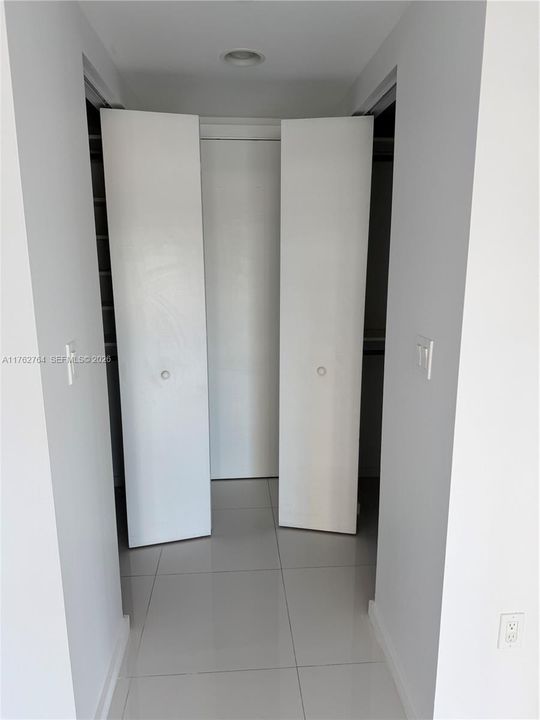 На продажу: $537,000 (2 спален, 2 ванн, 1097 Квадратных фут)