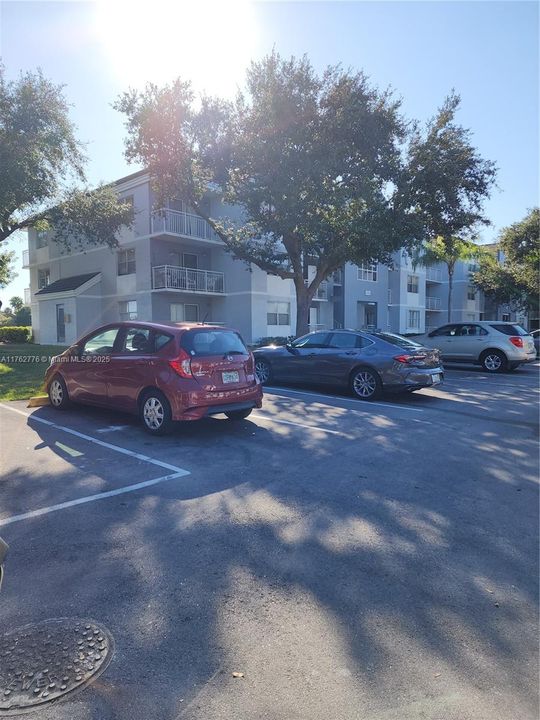 待售: $259,900 (2 贝兹, 2 浴室, 1113 平方英尺)