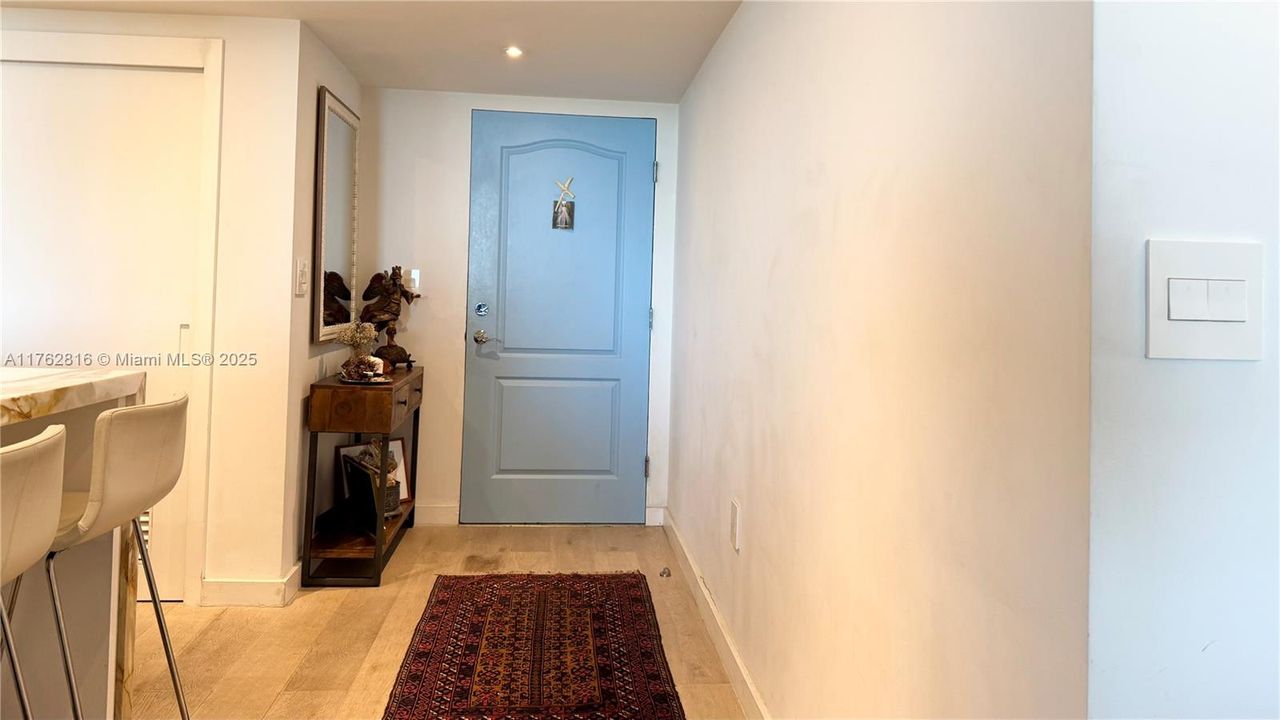 Недавно продано: $885,000 (2 спален, 2 ванн, 1367 Квадратных фут)