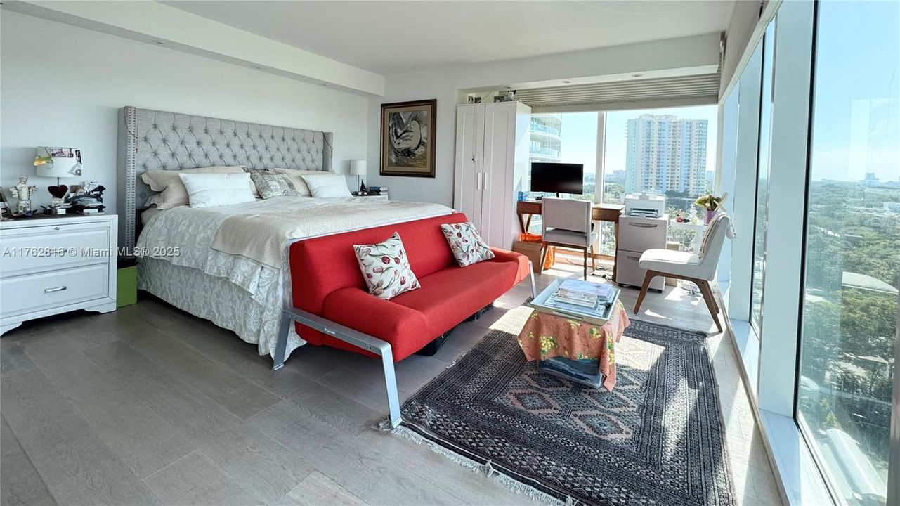 Недавно продано: $885,000 (2 спален, 2 ванн, 1367 Квадратных фут)