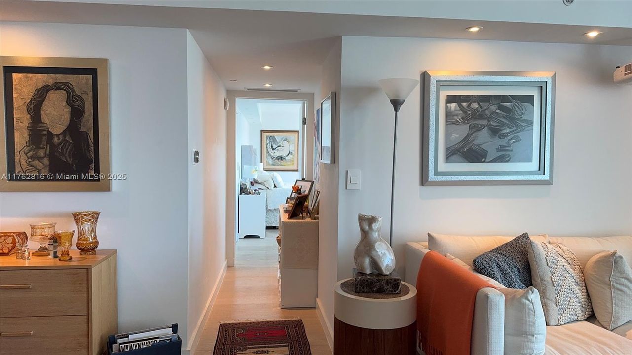 Недавно продано: $885,000 (2 спален, 2 ванн, 1367 Квадратных фут)