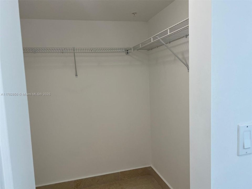 En Venta: $1,499,000 (3 camas, 3 baños, 2189 Pies cuadrados)